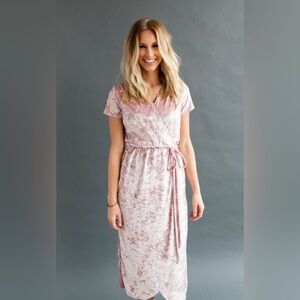 Harper & Bay Size L Velvet Wrap Dress Pink
